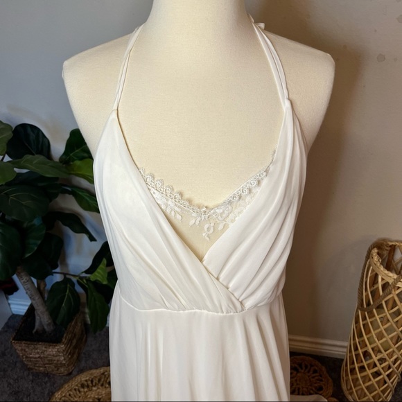 Sold Out LuLu’s Celebrate the Moment White Lace Maxi Dress Size XL - Picture 5 of 15